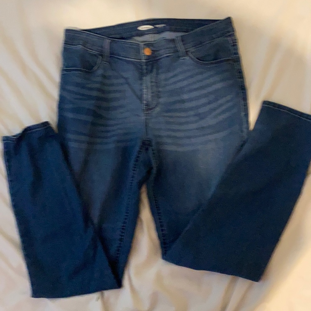 Mid rise old navy skinny jeans size 10